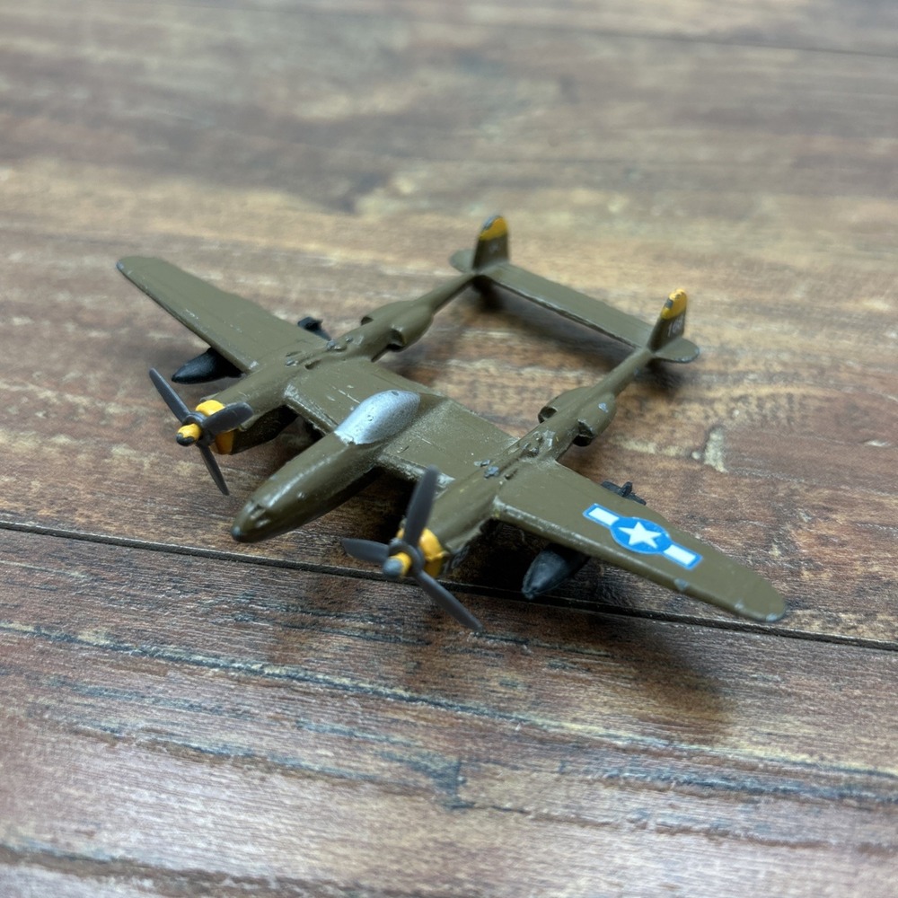Dyna Flites American A109 P-38 Lightning 168‎ Die Cast Brown Plane